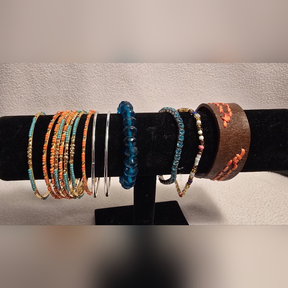 Bracelets Bundle - Picture 2 of 2